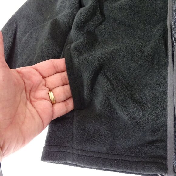 OshKosh Bgosh Full Zip Fleece Jacket Kids Girls Boys 3T Black Long Sleeve - Picture 2 of 7